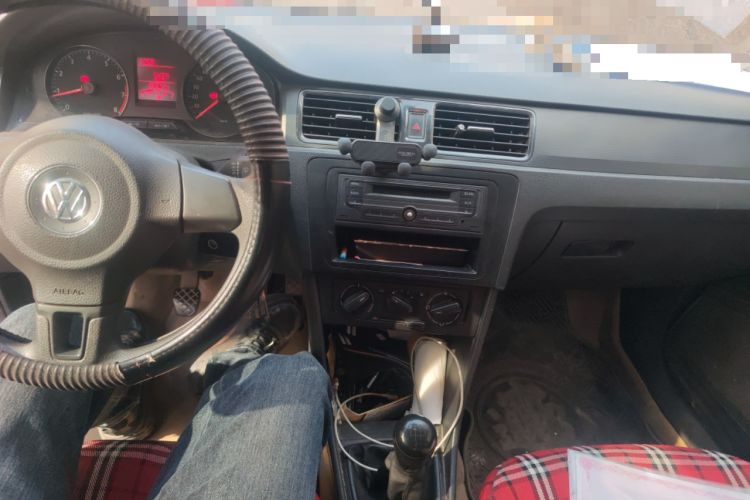 Used Volkswagen Santana 2013 1.6L Manual Fashion Edition
