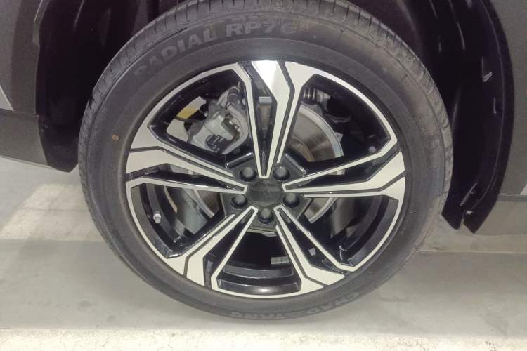 Used Geely Galaxy L7 2025 EM-i 115km Exploration+ Edition Exterior 5