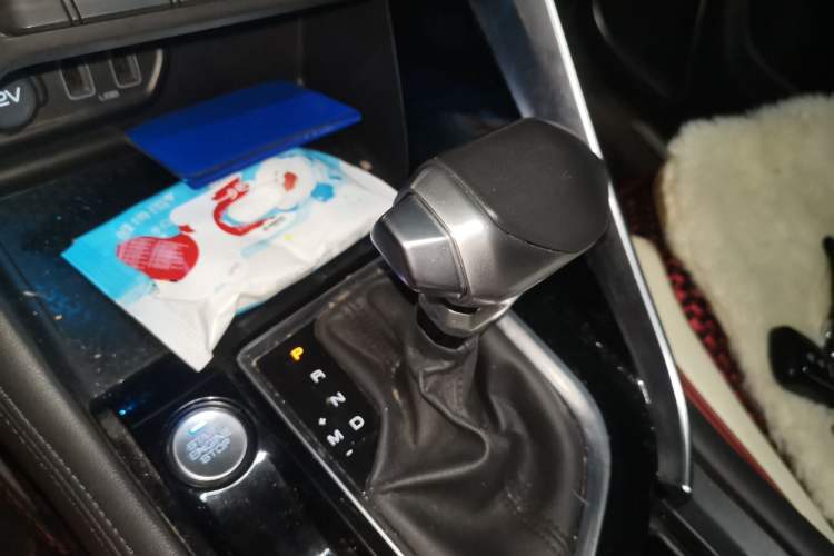 Used Dongfeng Aeolus AX7 2019 1.6T Automatic AI Navigation Model Enjoyment Version China VI Standard
