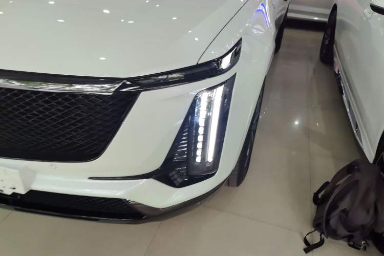 Used Cadillac XT5 2025 2.0T Luxury Version