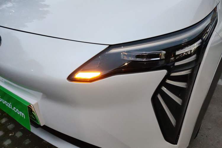 Used AION Y 2023 Younger
