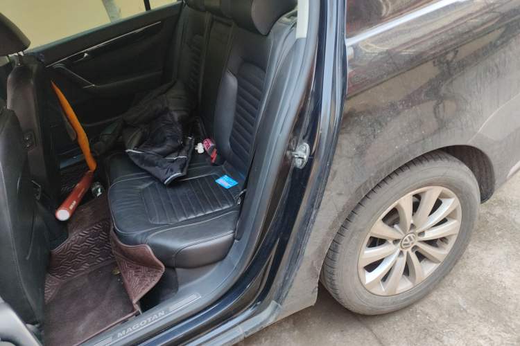 Used Volkswagen Magotan 2012 Revised Version 1.8TSI Leading Edition