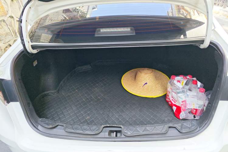 Used Toyota Corolla 2021 Dual-Motor 1.8L E-CVT Elite Edition