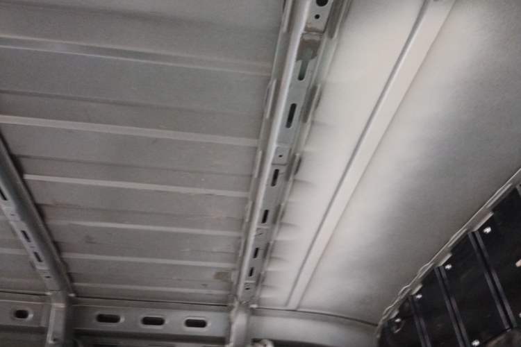 Used SAIC MAXUS Dana V1 2025 V1 Long-Wheelbase High-Roof Cargo Version (50 kWh) Headliner