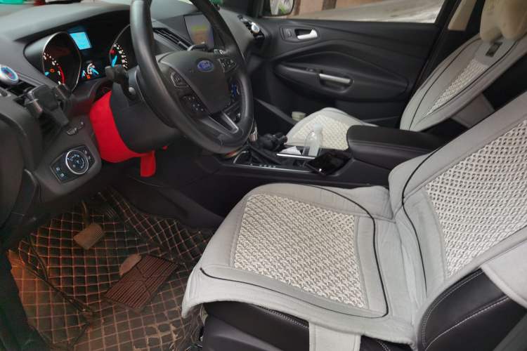 Used Ford Kuga 2017 EcoBoost 180 Two-Wheel-Drive Platinum Edition