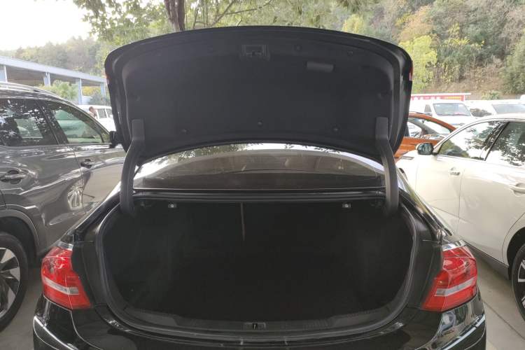 Used Buick LaCrosse 2018 20T Luxury Model