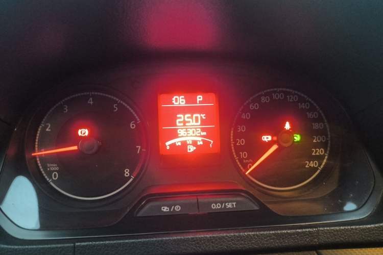 Used Volkswagen Jetta 2017 1.5L Automatic Fashion Model
