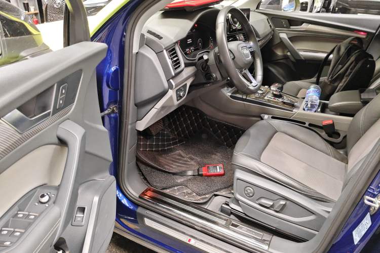 Used Audi Q5L 2018 45 TFSI Prestige Fashion Edition China VI Emission Standard
