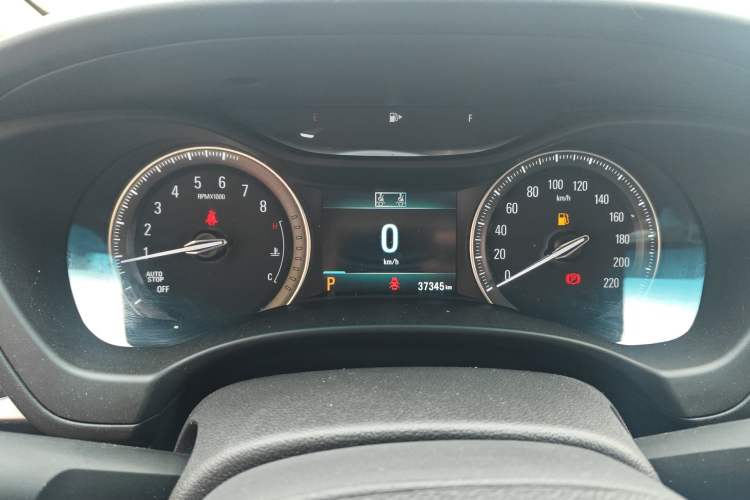 Used Buick GL6 2018 18T 6-Seater Luxury Model
