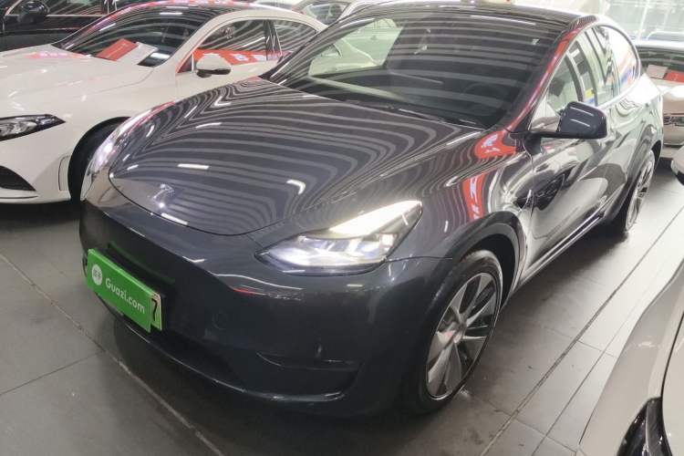 Used Tesla Model Y 2021 Standard Range Rear-Wheel Drive Version