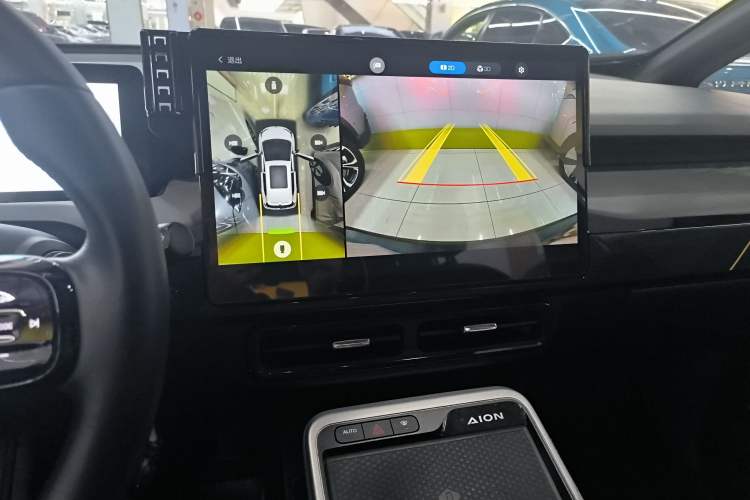 Used AION Y 2022 70 Tech Edition Lithium Iron Phosphate