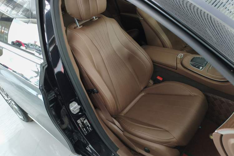 Used Mercedes-Benz E-Class 2023 Updated E 300 L Fashion Edition