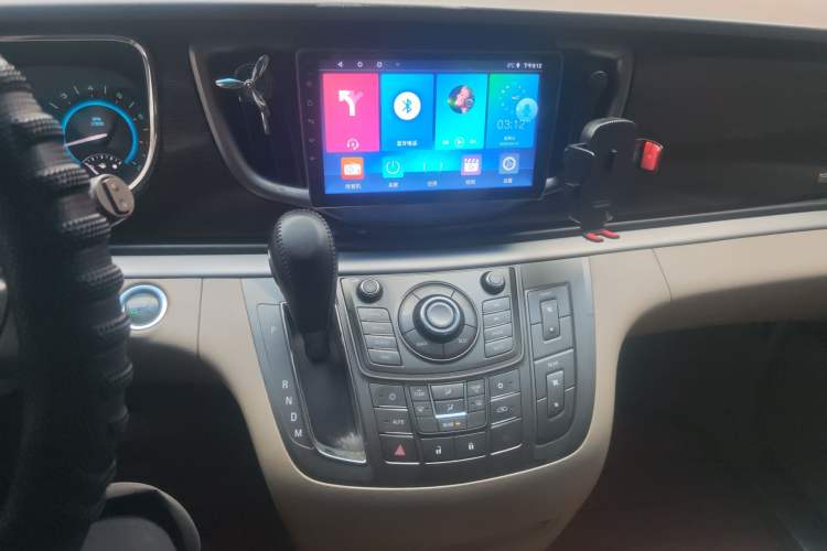 Used Buick GL8 2011 2.4L LT Luxury Business Executive Edition Audio And AC Panel