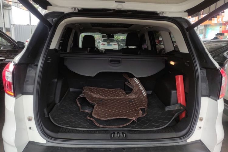 Used Ford Kuga 2017 EcoBoost 245 4x4 Prestige Edition Trunk