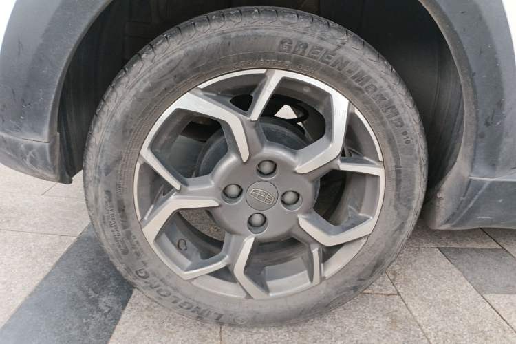 Used Geely Auto Vision X1 2017 1.3L Manual Frenzy Edition