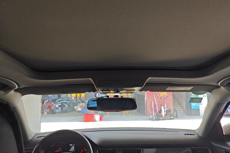 Used Volkswagen C-TREK 2018 1.5L Automatic Comfort Model Headliner