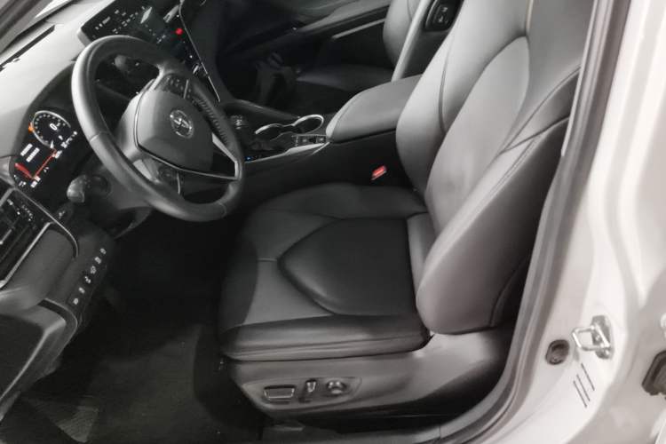 Used Toyota Camry 2021 2.5G Luxury Edition