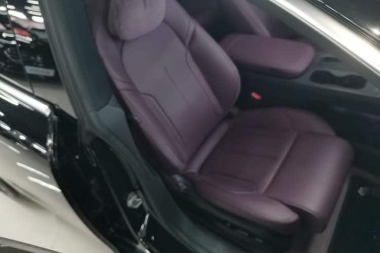 Used Nio ET5T 2024 75kWh Touring Right Front Seat