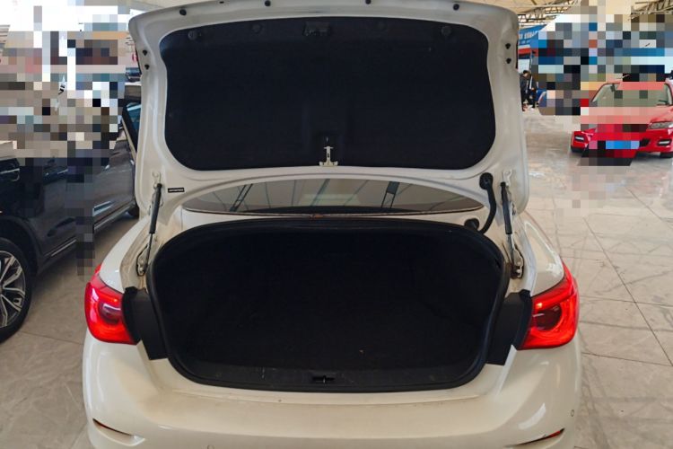 Used Infiniti Q50L 2015 2.0T Comfort Edition Trunk