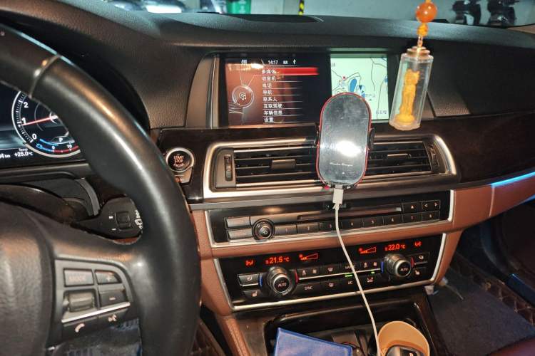 Used BMW 5 Series 2017 528Li Leading Model
