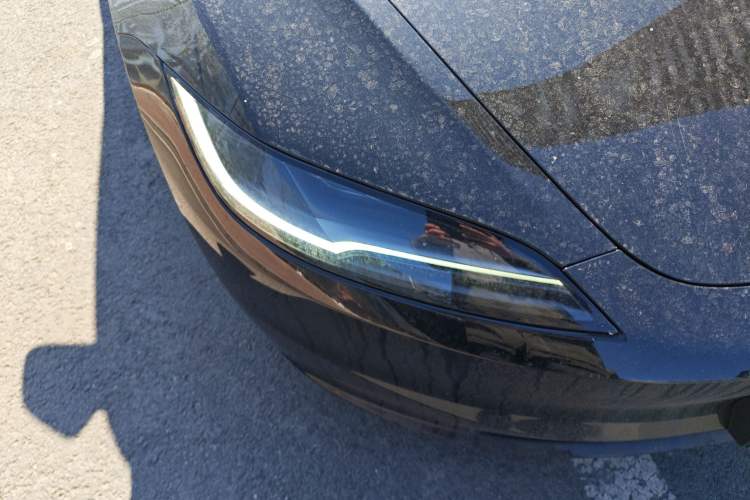 Used Tesla Model 3 2023 Long-Range All-Wheel-Drive Version
