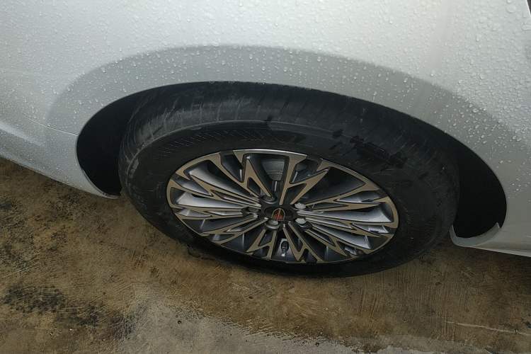 Used Hongqi H5 2023 1.5T DCT Smart Connect Flagship Edition