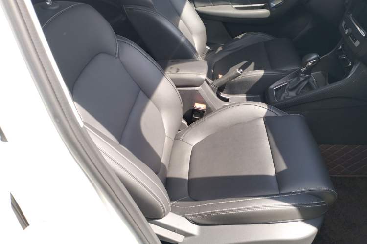 Used MG ZS 2018 1.5L Automatic Luxury Edition China V Standard Right Front Seat