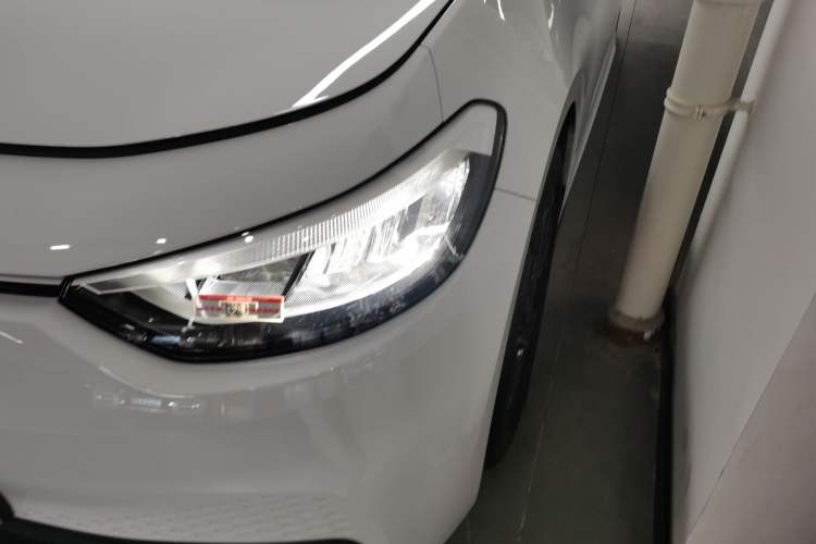 Used Volkswagen ID.3 2025 Smart Model Outstanding Oxygen Edition Left Front Headlight