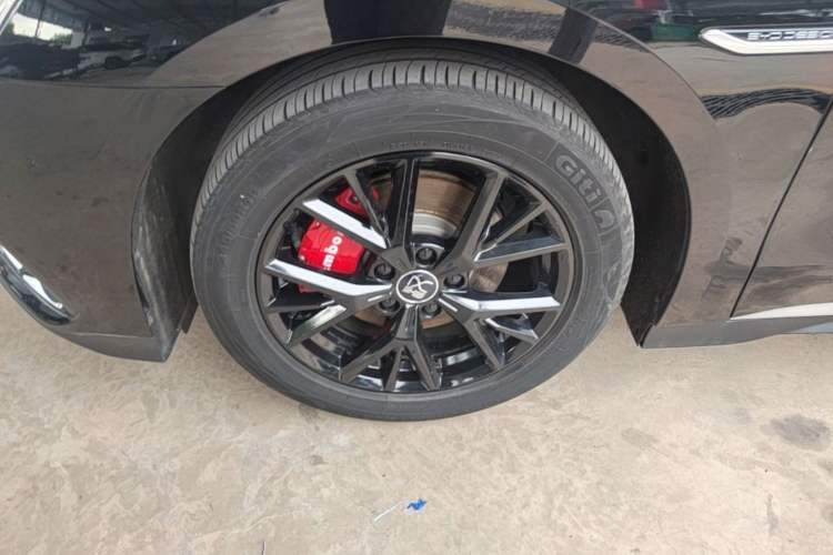 Used BYD Han 2023 DM-i Champion Edition 121KM Prestige Model
