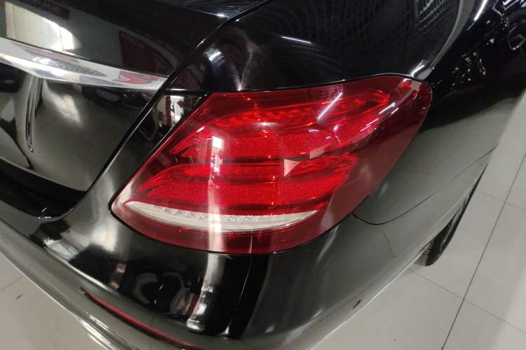 Used Mercedes-Benz E-Class 2019 E 200 L
