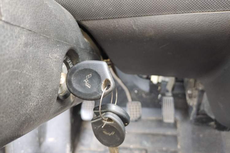 Used Wuling Rongguang 2012 1.5L Extended Standard Version Vehicle Key