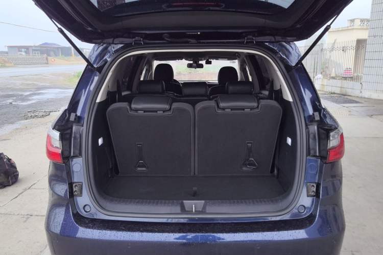 Used BYD Song MAX 2017 1.5T Automatic Smart Connect Luxury 7-Seater
