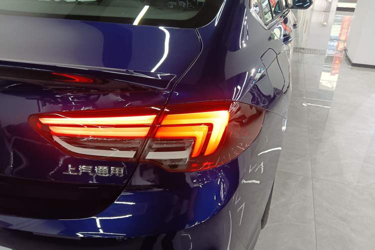 Used Buick Regal 2020 GS 28T Elite Model Right Rear Taillight