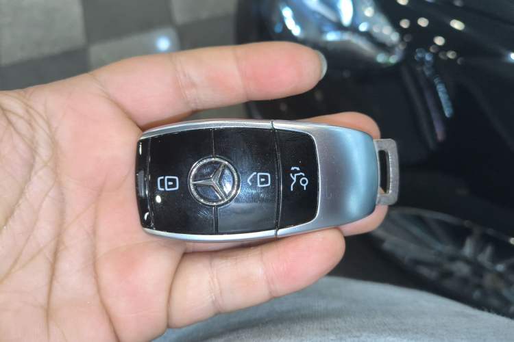 Used Mercedes-Benz E-Class 2023 Facelift E 260 L