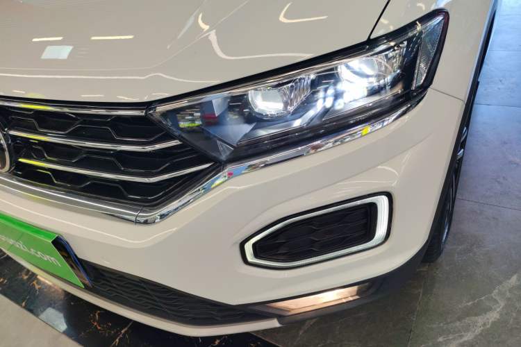 Used Volkswagen T-ROC 2022 280TSI DSG Two-Wheel Drive Comfort PLUS