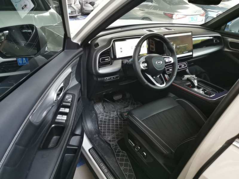 Used GAC Trumpchi GS8 2025 Linghang Series 2.0 TGDI Four-Wheel-Drive Luxury Edition 5 Seats — 15