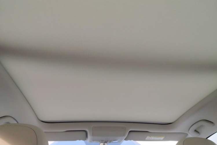 Used Volkswagen Touran 2016 Volkswagen Touran L 330TSI DSG Luxury Edition