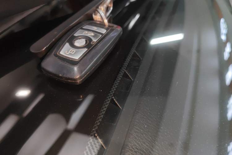 Used BMW 5 Series 2017 525Li Leading Model Interior 1