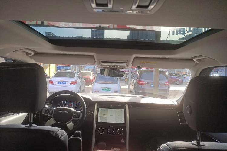 Used Land Rover Discovery 2024 360 PS S