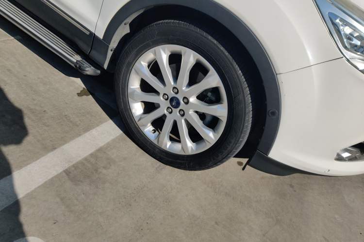 Used Ford Kuga 2013 2.0L GTDi Four-Wheel Drive Premium Model
