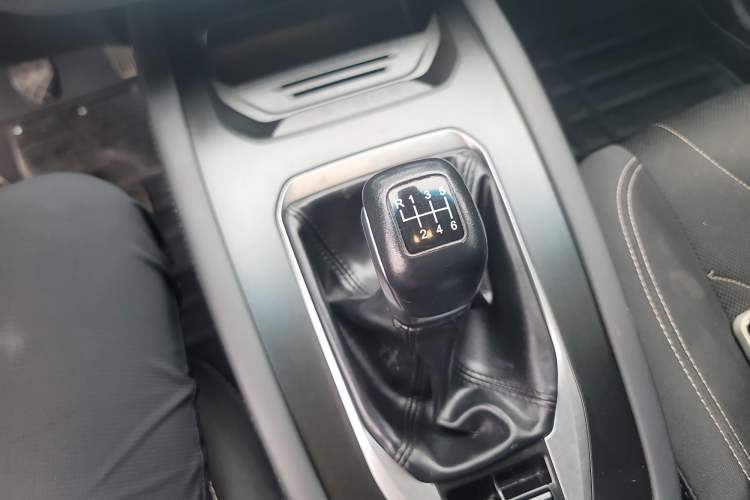 Used JETOUR X70M 2021 1.5T Manual Urban Partner Model 5 Seats