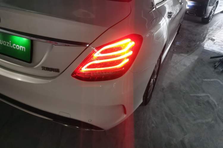 Used Mercedes-Benz C-Class 2017 Facelift C 200 L Sport Edition