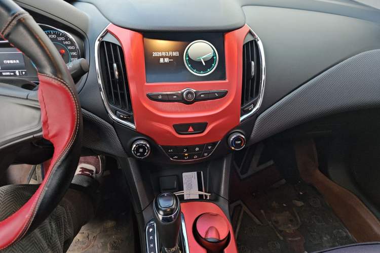 Used Chevrolet Cruze 2017 1.5L Automatic Pioneer Sunroof Edition