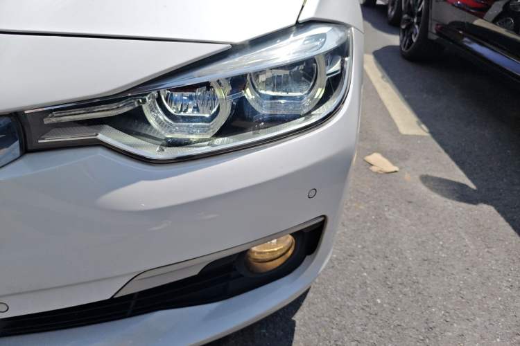 Used BMW 3 Series 2018 320Li Fashion Model
