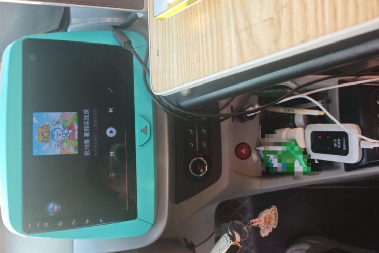 Used JMEV Xiao Qilin 2023 Joyful Edition 201km Comfort Model Audio And AC Panel