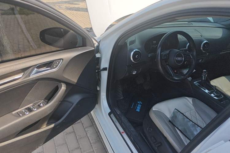 Used Audi A3 2019 Limousine 35 TFSI Fashion Edition China V standard
