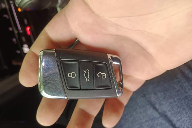 Used Volkswagen Magotan 2021 330TSI DSG 30th Anniversary Edition Vehicle Key