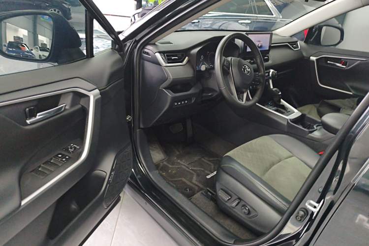 Used Toyota RAV4 2023 2.0L CVT 4x4 Explorer Plus Edition