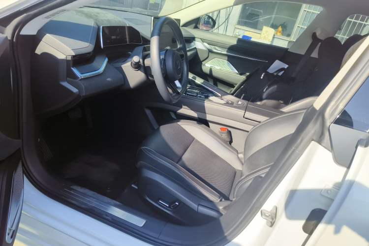 Used Zeekr 001 2022 Long-Range Dual-Motor WE Edition Left Front Seat