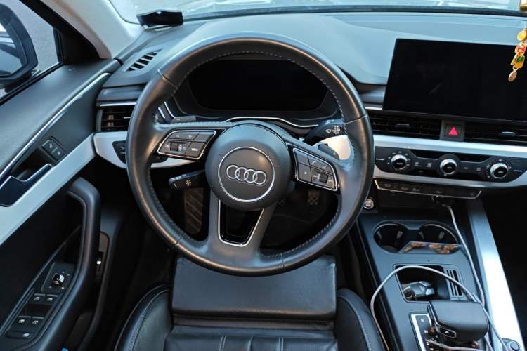 Used Audi A4L 2022 40 TFSI Fashion Dynamic Model